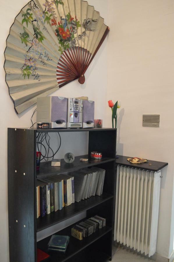 Apartment In The Center Of Aigio F Eksteriør bilde